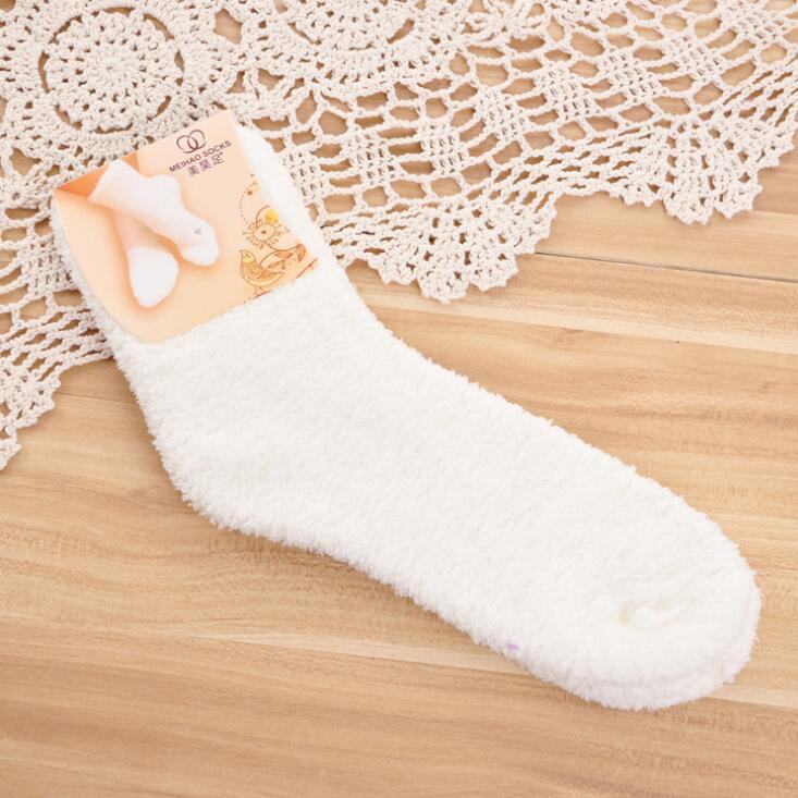 Half Cashmere Socks Female Candy-colored Solid Warm Socks Stuffed Socks Floor Socks Coral Fleece Sleep Crew Socks Fluffy Fuzzy Socks